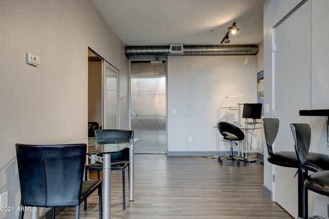 Building Photo - 7301 E 3rd Ave