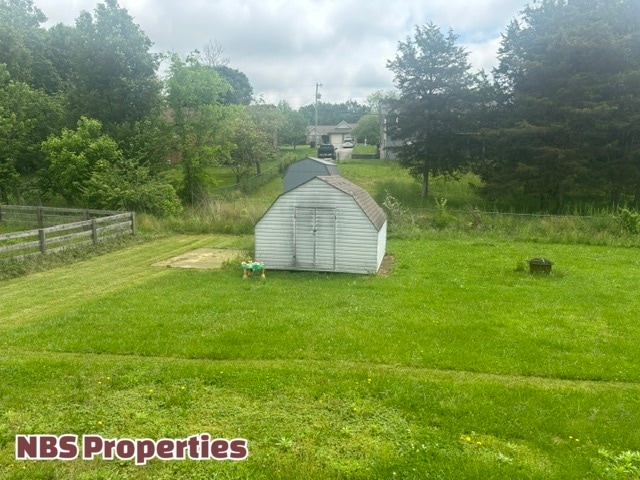 Building Photo - 7404 Foxglove Ln