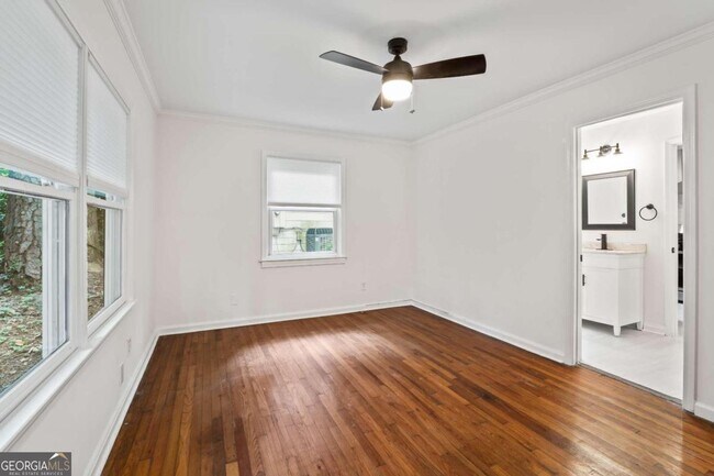 Building Photo - 2735 Defoors Ferry Rd NW