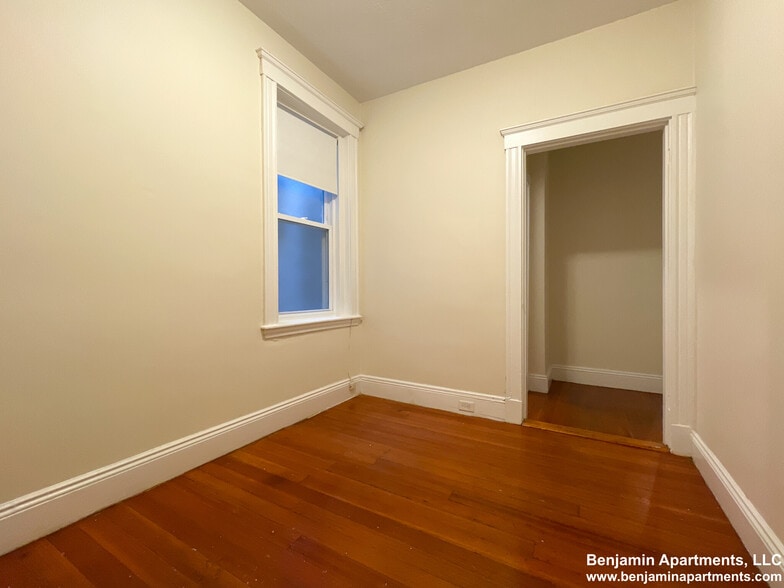 Building Photo - 1788 Beacon St