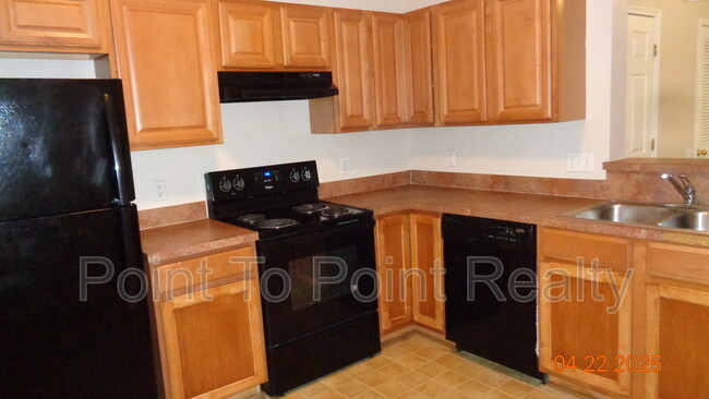 Building Photo - 4822 Playpen Dr