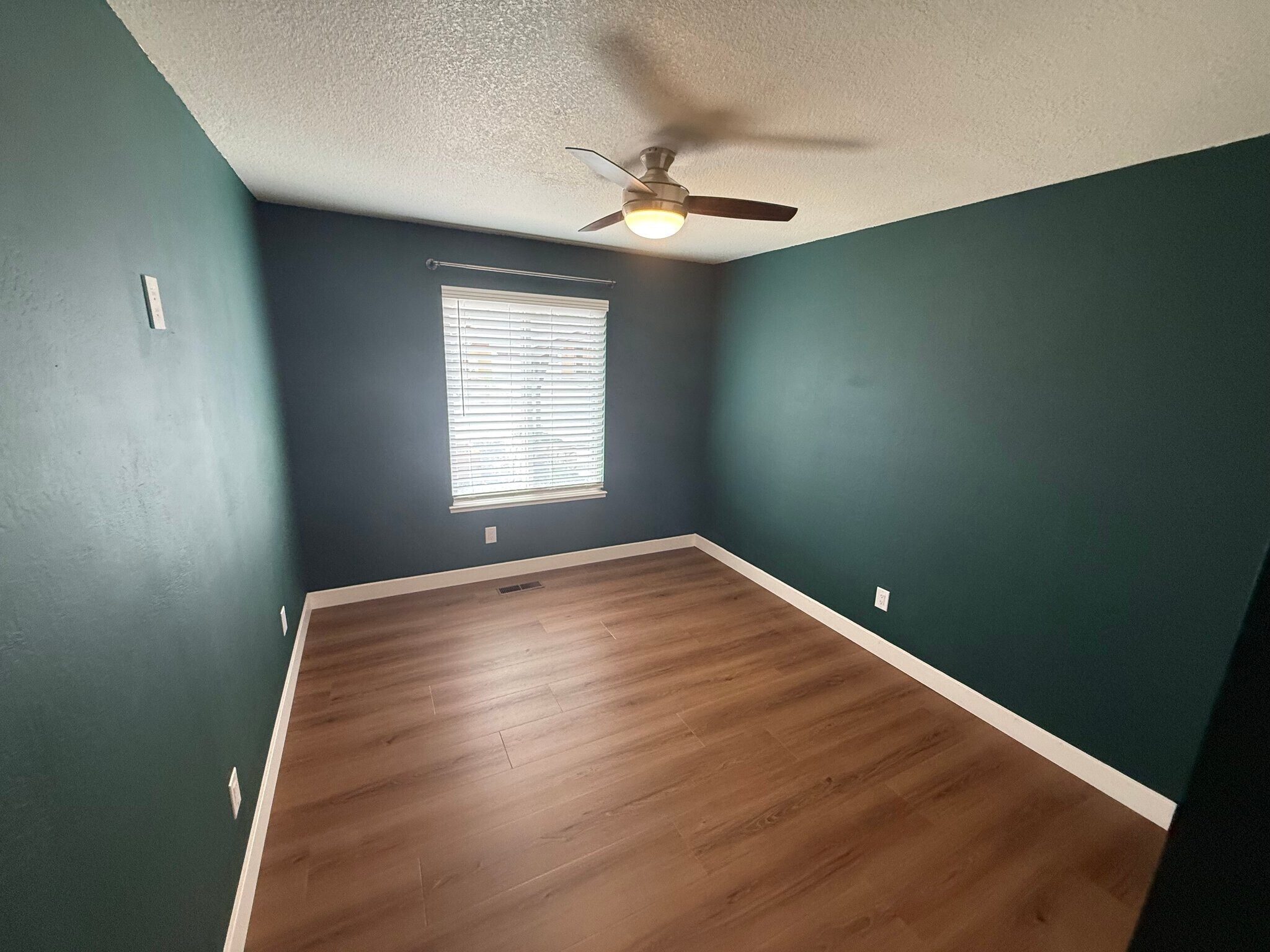 Building Photo - 3654 Koskela Dr