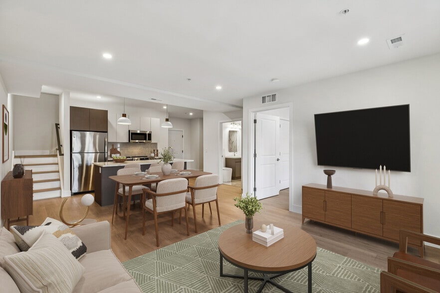 Building Photo - The Bellmere