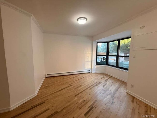 Building Photo - 102-39 66th Ave