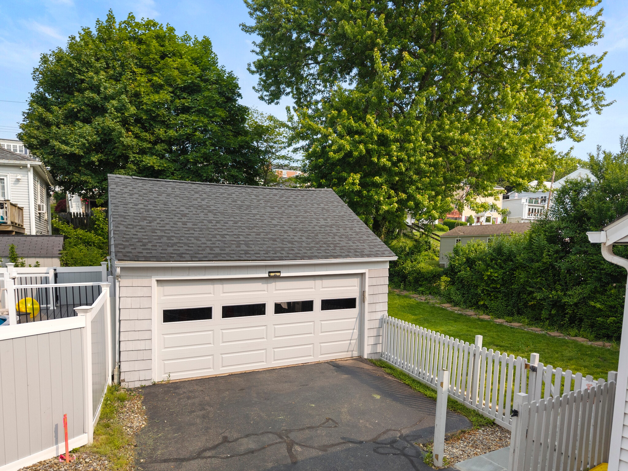 Building Photo - 792 Ocean Ave