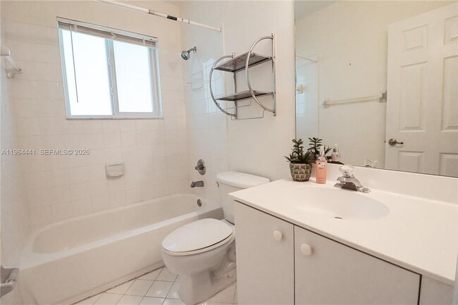 Building Photo - 5663 NW 112th Pl