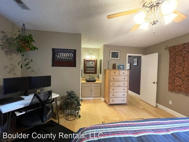 Primary Photo - 2 br, 2 bath House - 6235 Willow Ln