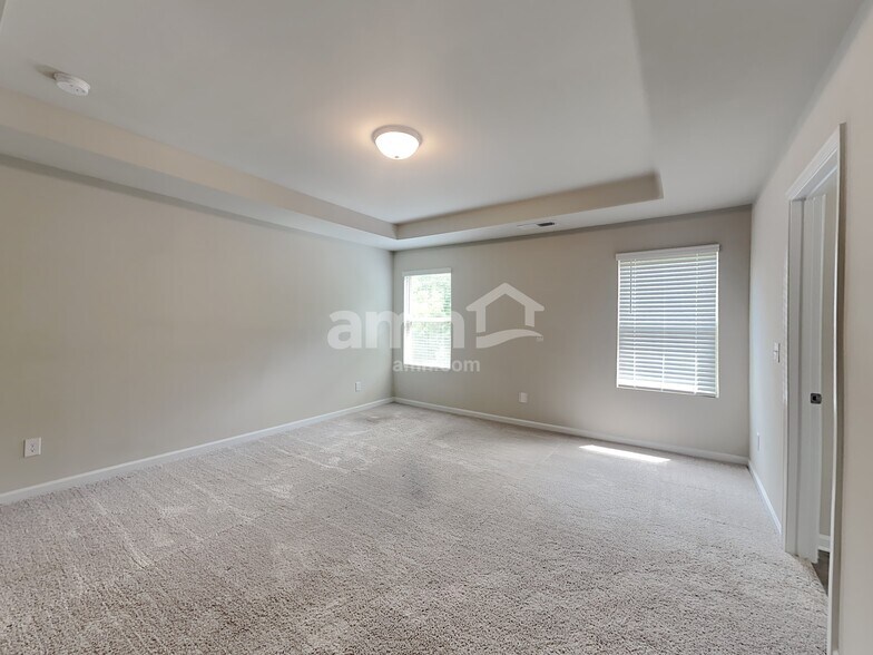 Building Photo - 338 Winston Cir