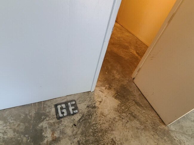 parking and storage under building - 2243 Hillcrest