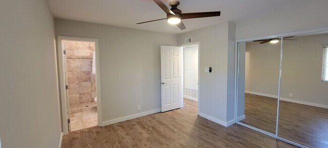 Building Photo - Beautifully Remodeled Single-Story Home on Corner Lot – Near Oceanside Beach!