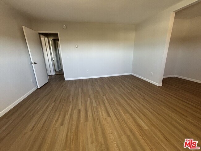 Building Photo - 5000 S Centinela Ave