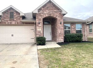 Building Photo - 4964 Galley Cir