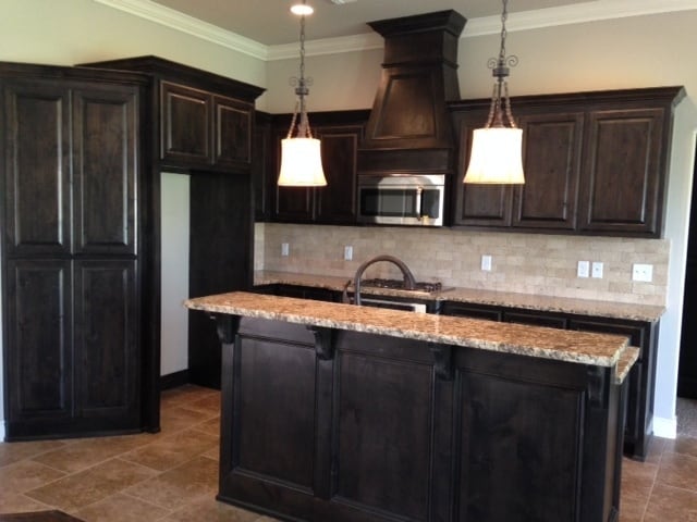 Building Photo - Edmond Schools + Kelly Lake Estates + 4 bedrooms + Community Pool