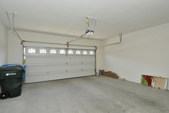 Building Photo - 4351 E Selena Dr