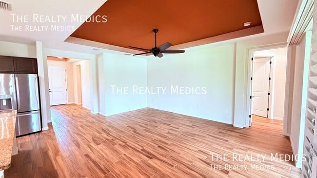 Building Photo - 1102 Victoria Hills Dr S