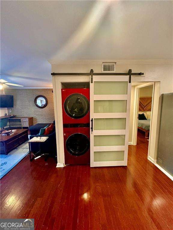 Building Photo - 1230 Woodland Ave NE