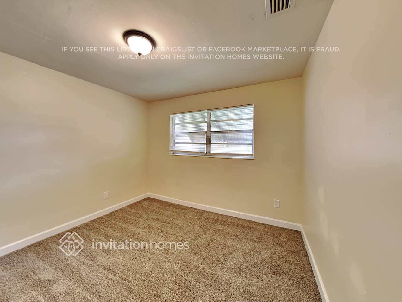 Building Photo - 6980 SW 30th St