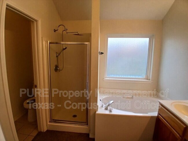 Building Photo - 7609 Cold Springs Dr