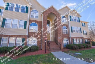 Building Photo - Beautiful Brooks Landing Condominium