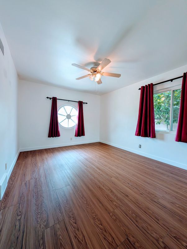 Building Photo - 1308 Claremont Pl
