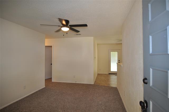 Building Photo - 6304 Dream Ln