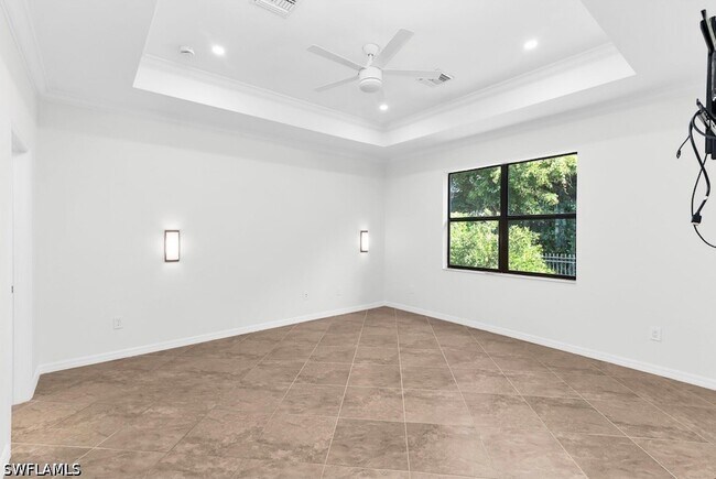 Building Photo - 9357 Glenforest Dr