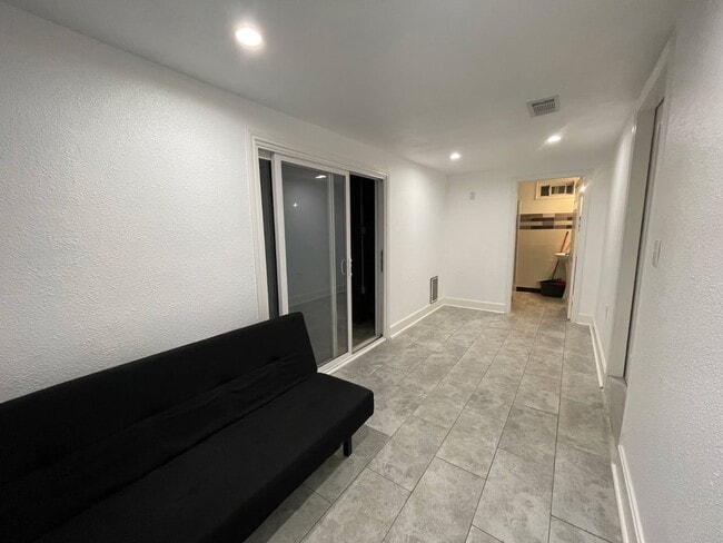 Building Photo - 8129 Lemon Tree St