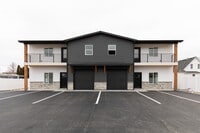 Building Photo - 436 W Fir St