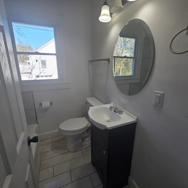 Building Photo - 168 Myrtle Ave