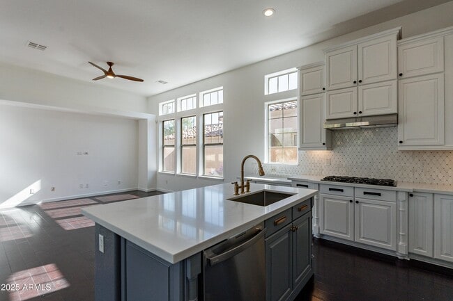 Building Photo - 18169 N 92nd St