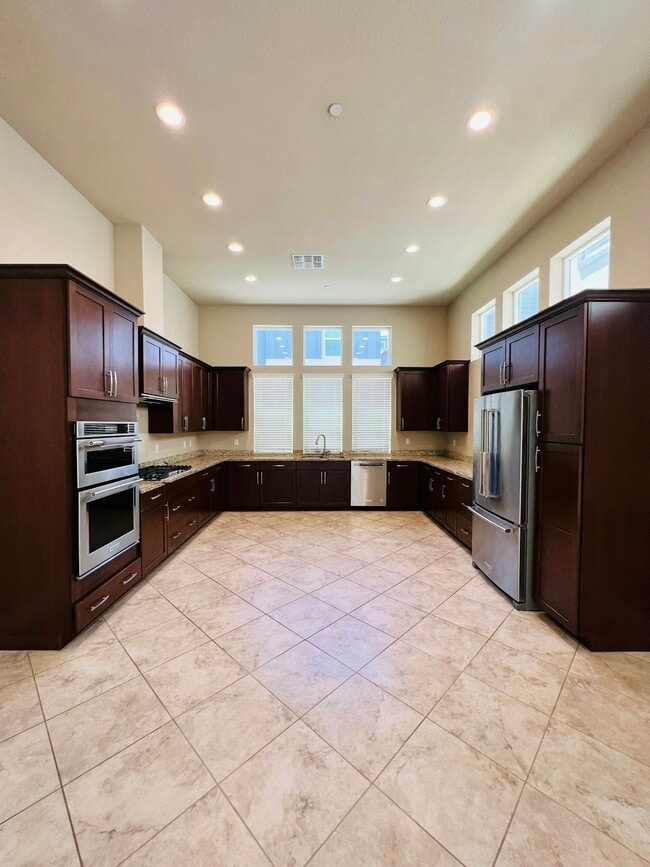 Building Photo - 4279 Trolan Ln