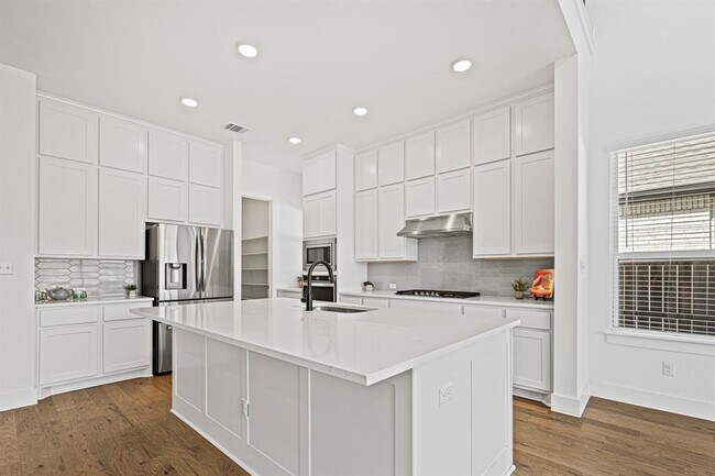 Building Photo - 1105 Lickety Ln