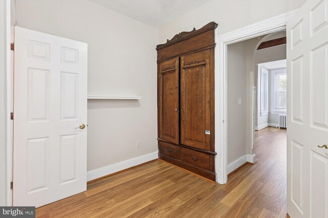 Building Photo - 14 Seaton Pl NW