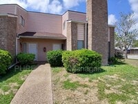 Building Photo - 5001 Middlecoff Cir