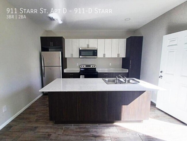 Building Photo - 911 Starr St