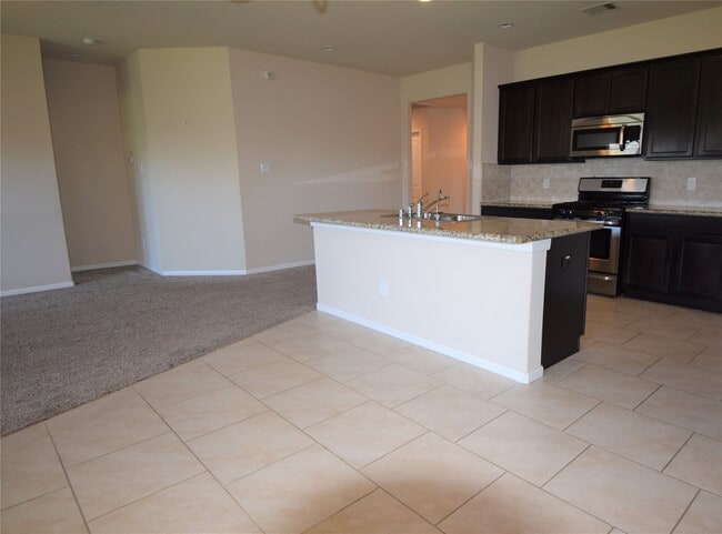 Building Photo - 3042 Village Creek Dr