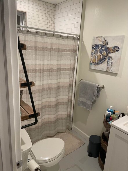 Building Photo - 1718 N Campbell Ave