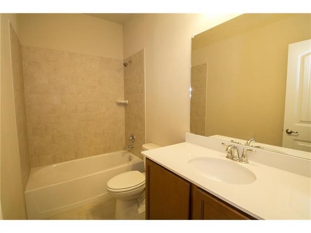 Building Photo - 1301 Motley Dr