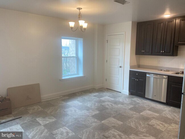 Building Photo - 3572 Lincoln Hwy