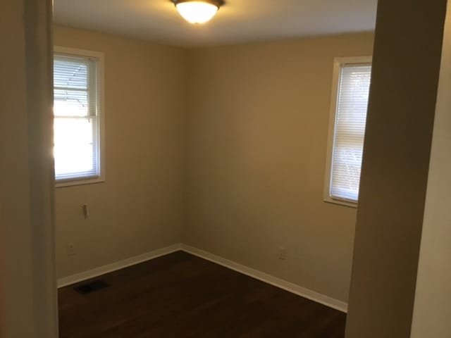 Building Photo - 829 Sandy Creek Dr NW