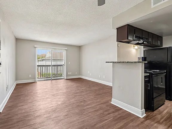 Building Photo - 2320 Conway Rd