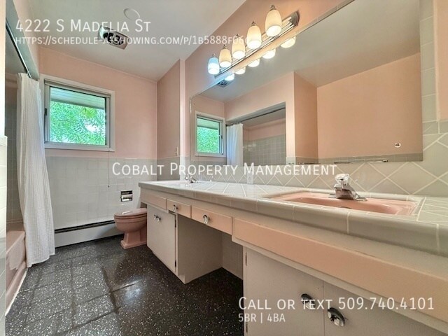 Building Photo - 4222 S Madelia St