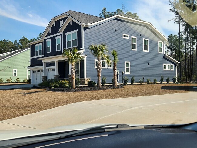 Building Photo - Serene Lowcountry Pondside Home!