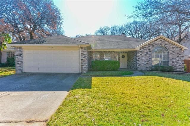 Primary Photo - 4810 Landrun Ln