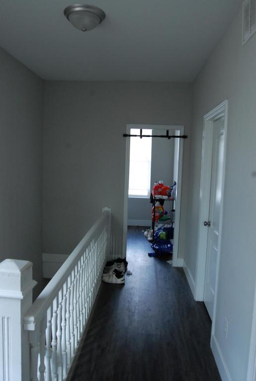 Building Photo - 320 M St