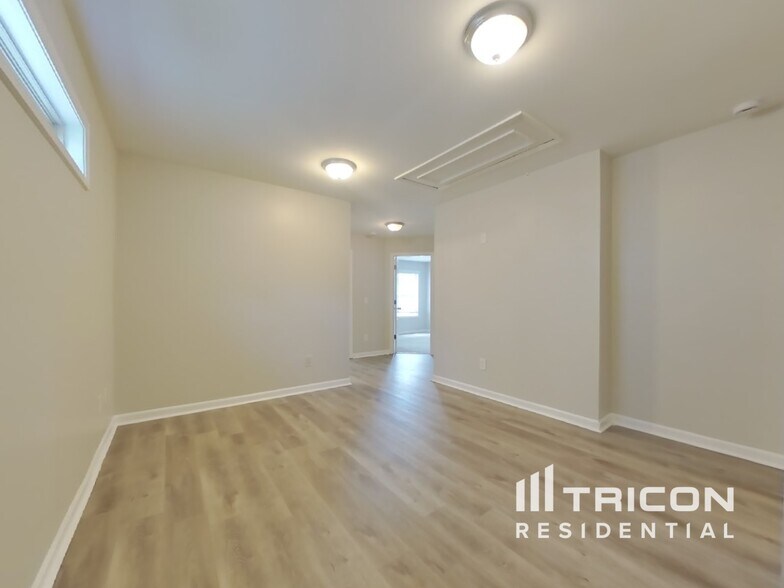 Building Photo - 106 Bethany Manor Dr
