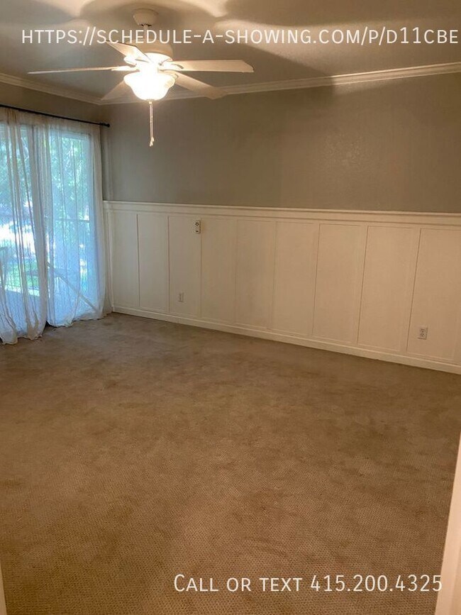 Building Photo - Charming 1bd Condo w/ Add'l Office Space!