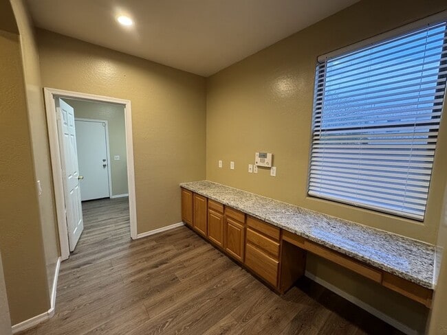 Building Photo - Laveen 5 Bedroom in Gated Community