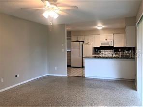 Building Photo - 461 Riverview Ave