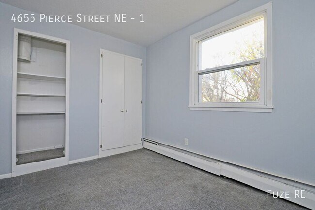 Building Photo - 4655 Pierce St NE